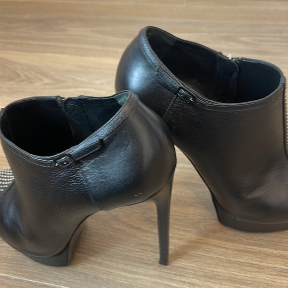 Saint Laurent black studded bootie - Picture 6 of 6